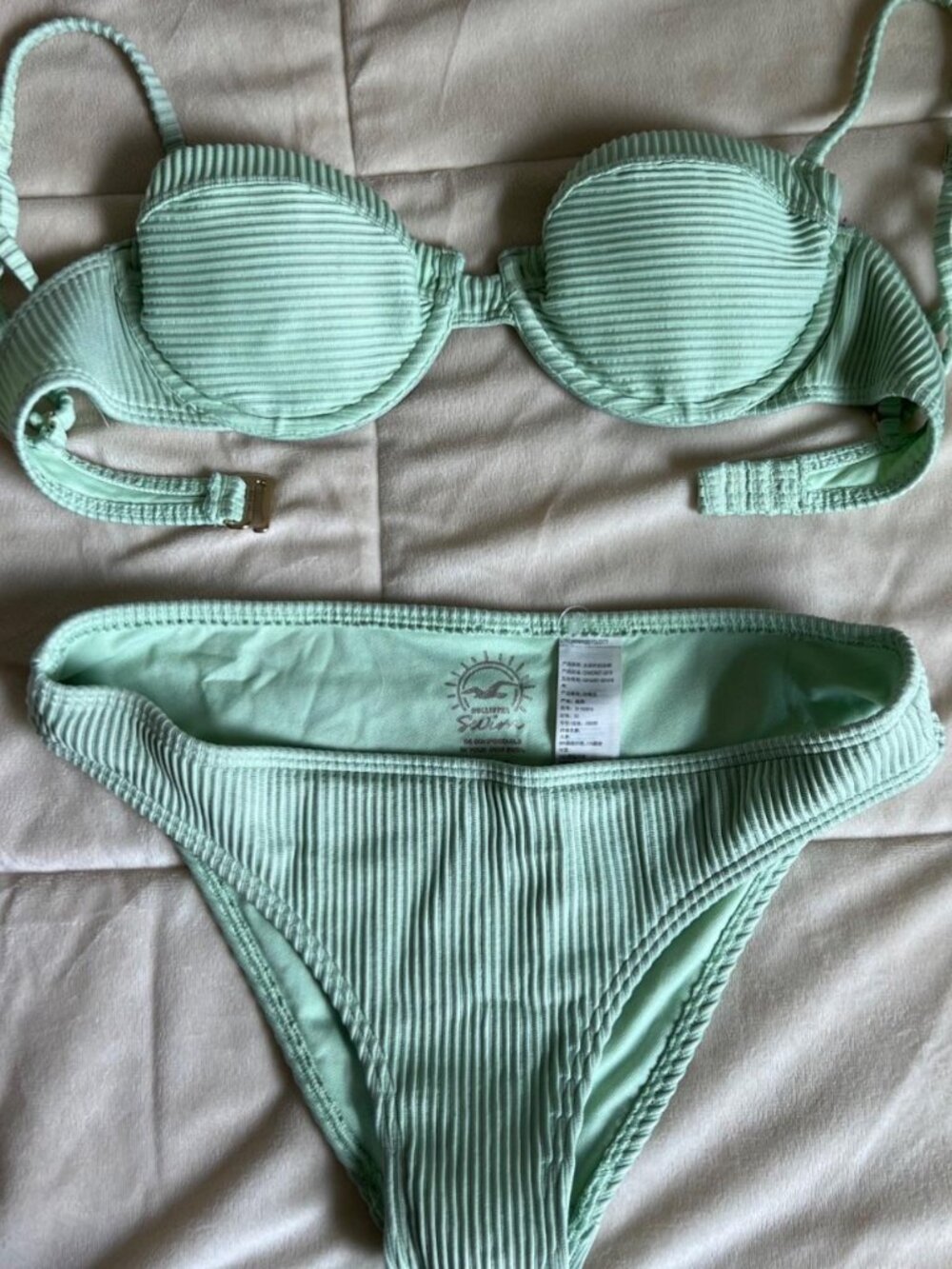 Hollister Mint Green Ribbed Underwire Bikini Set - Size XS